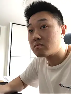 Snapshot of ccss28c chatting on April 4, 4:33 am ccss28c online show from April 4, 4:33 am