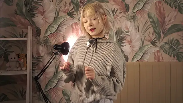 Snapshot of MarjoryHowlingwolf chatting on March 7, 3:31 pm MarjoryHowlingwolf online show from March 7, 3:31 pm