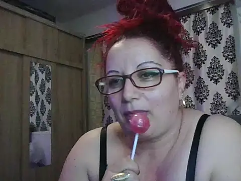 Snapshot of RedHair_BrunetJhon chatting on March 21, 8:56 pm RedHair BrunetJhon online show from March 21, 8:56 pm
