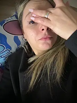 diavola bionda online show from March 28, 12:32 am