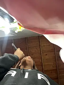 Snapshot of LiaTrainor chatting on March 31, 11:54 am LiaTrainor online show from March 31, 11:54 am