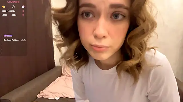 Snapshot of PuraGrant chatting on March 11, 1:11 am PuraGrant online show from March 11, 1:11 am