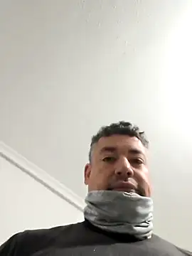 Snapshot of aztherockman chatting on March 5, 6:48 pm aztherockman online show from March 5, 6:48 pm