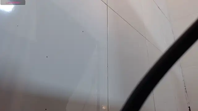 Snapshot of Roccoallegeri chatting on April 9, 12:54 pm Roccoallegeri online show from April 9, 12:54 pm