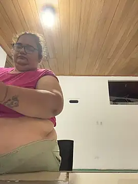 marianacooper12 online show from March 24, 12:32 pm