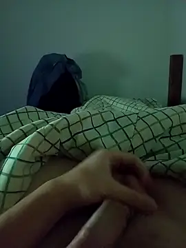 Snapshot of branquinho19cm_ chatting on March 24, 3:11 am branquinho19cm online show from March 24, 3:11 am