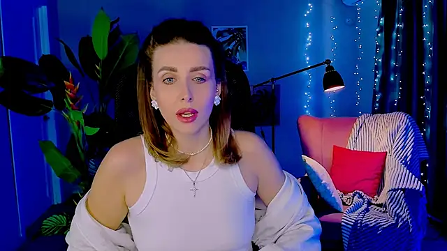 MonicaRiley online show from March 13, 12:01 pm