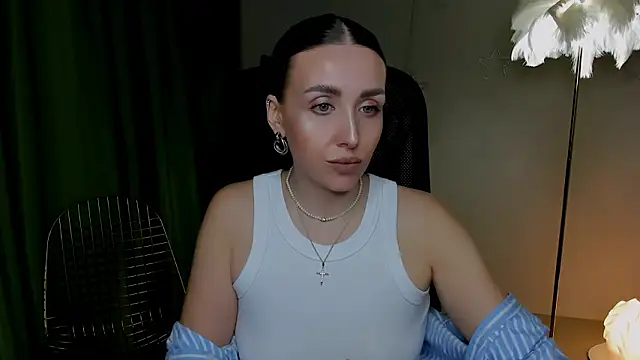 MonicaRiley online show from March 14, 4:12 pm