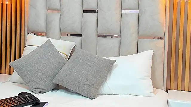 Ammber lennox online show from March 21, 11:26 am