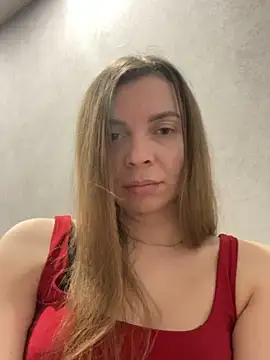 Snapshot of Luna2547 chatting on March 11, 9:54 pm Luna2547 online show from March 11, 9:54 pm