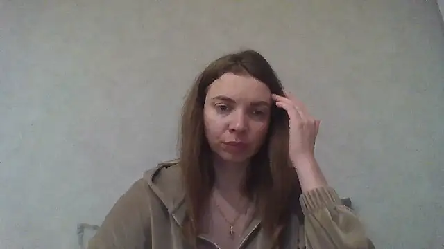 Snapshot of Luna2547 chatting on March 17, 5:38 pm Luna2547 online show from March 17, 5:38 pm