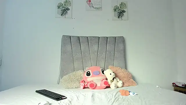 Snapshot of Andreina_evans chatting on March 31, 2:57 am Andreina evans online show from March 31, 2:57 am