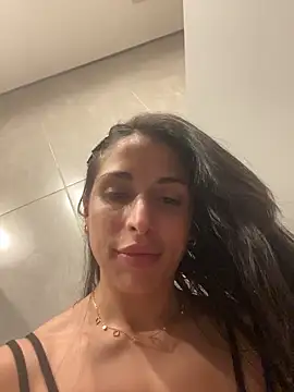 sweetwanda online show from May 18, 3:29 pm