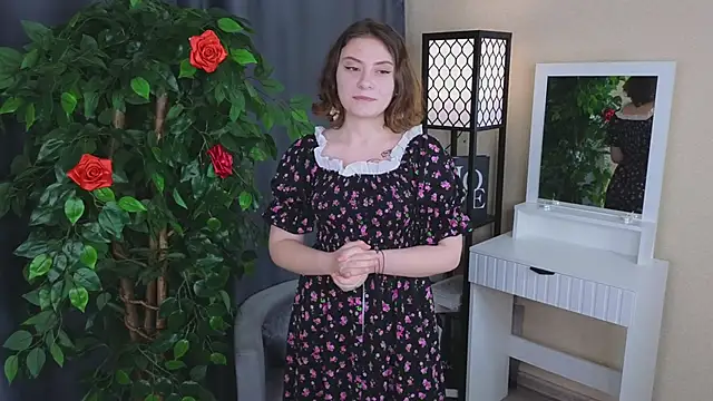 Snapshot of BreannaBuczak chatting on March 7, 1:46 am BreannaBuczak online show from March 7, 1:46 am