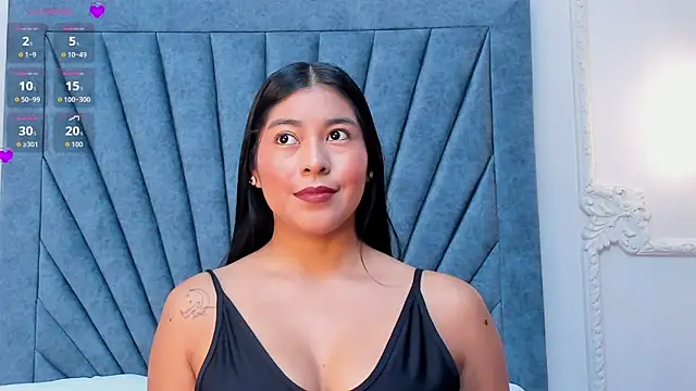 Snapshot of Leandra-Johnson chatting on March 31, 1:22 pm Leandra-Johnson online show from March 31, 1:22 pm