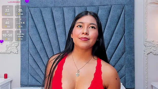 Snapshot of Leandra-Johnson chatting on April 4, 1:41 pm Leandra-Johnson online show from April 4, 1:41 pm