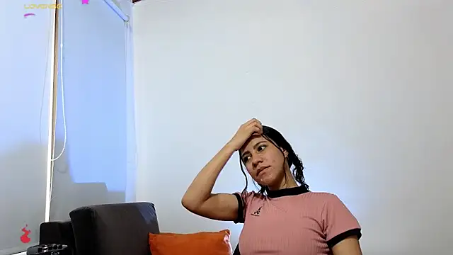 Snapshot of Morgan_alice chatting on March 17, 8:23 pm Morgan alice online show from March 17, 8:23 pm