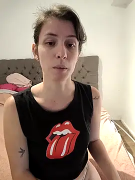 Snapshot of Goddesslulitaa chatting on April 1, 1:41 pm Goddesslulitaa online show from April 1, 1:41 pm