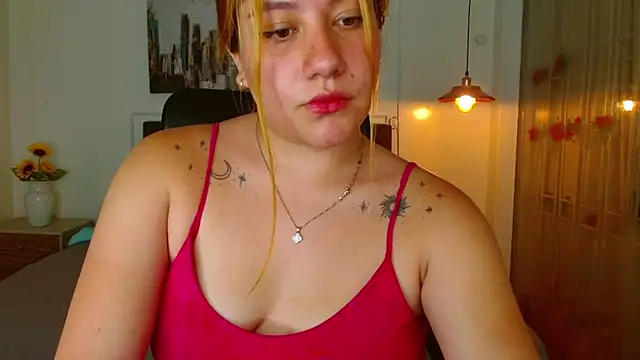Snapshot of samanthachop chatting on April 15, 7:58 pm samanthachop online show from April 15, 7:58 pm