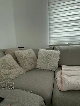 Snapshot of CherryVenomm chatting on March 27, 11:43 am CherryVenomm online show from March 27, 11:43 am