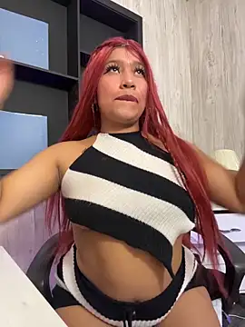 Cherry Charlottee online show from May 16, 7:34 pm