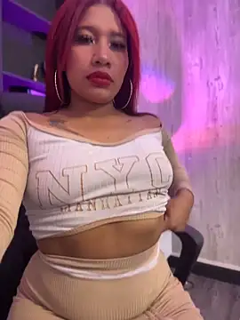 Cherry Charlottee online show from May 23, 7:51 pm