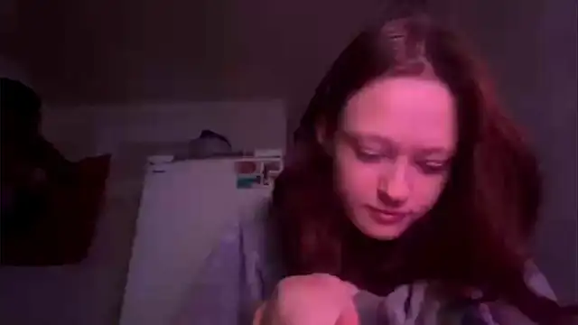 Snapshot of HousedMud chatting on March 27, 9:03 pm HousedMud online show from March 27, 9:03 pm