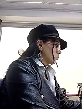 jaade doll online show from March 4, 1:17 pm