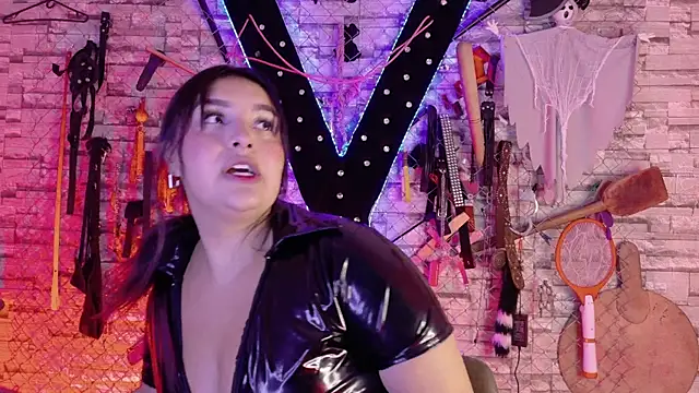 Alejandra BDSM   online show from May 13, 1:30 pm