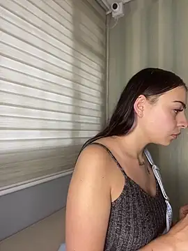 Morgana Pink online show from April 2, 12:25 pm