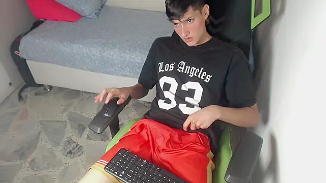 Snapshot of Pablito_junior chatting on March 14, 3:45 am Pablito junior online show from March 14, 3:45 am