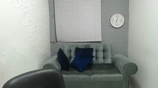 kimmyfuckass online show from April 28, 12:21 pm