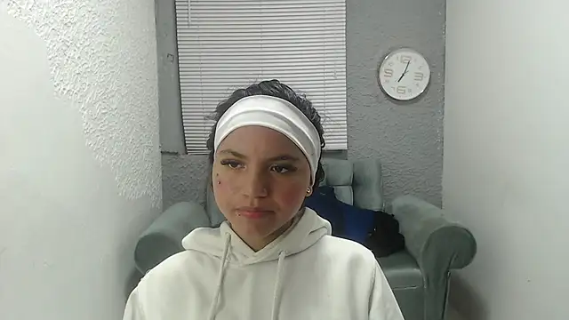 kimmyfuckass online show from May 6, 12:43 pm
