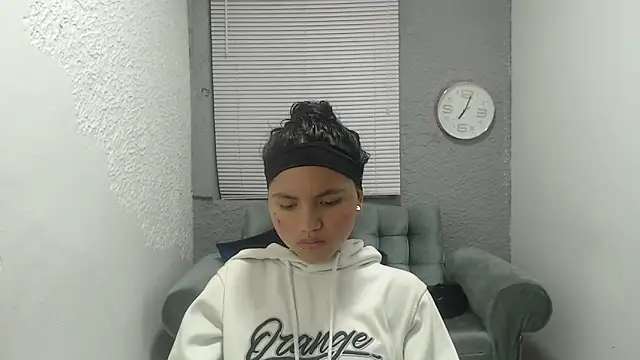 kimmyfuckass online show from May 8, 12:21 pm