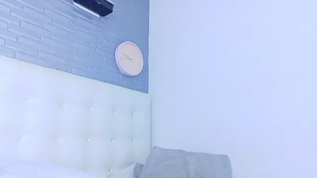 pervert shydoll1 online show from May 14, 3:13 am