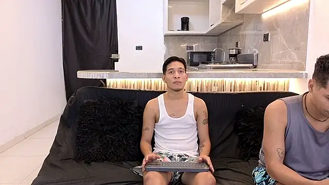 Hot-Boys-ADS online show from March 22, 6:39 am