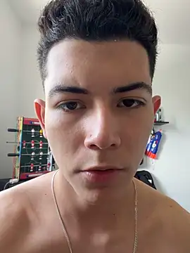 nicocrown online show from March 31, 2:28 pm