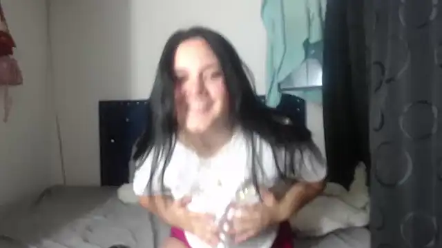 Mia latinhot online show from March 10, 1:32 am