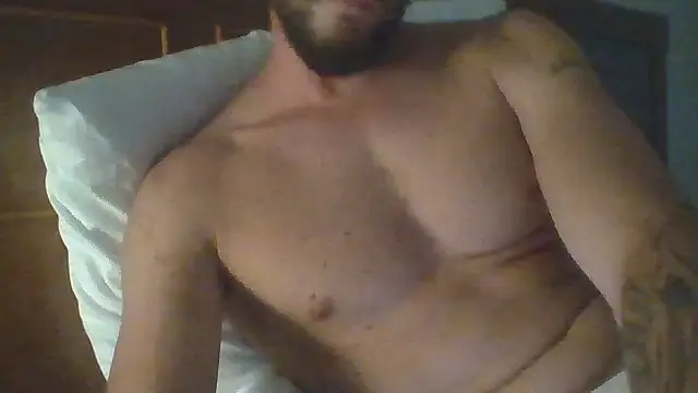 Snapshot of freetom31 chatting on March 8, 7:34 am freetom31 online show from March 8, 7:34 am