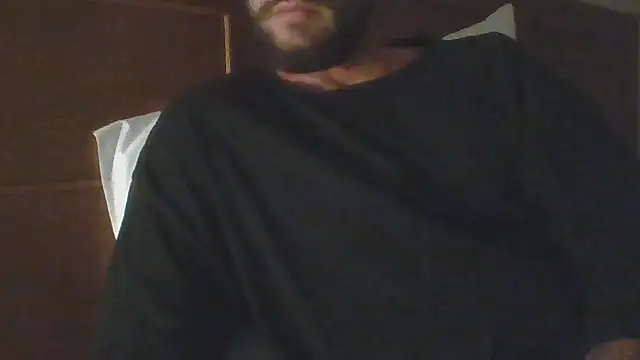 Snapshot of freetom31 chatting on March 30, 12:50 pm freetom31 online show from March 30, 12:50 pm