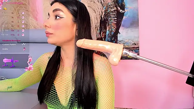 Snapshot of IamEngell chatting on March 19, 12:53 pm IamEngell online show from March 19, 12:53 pm