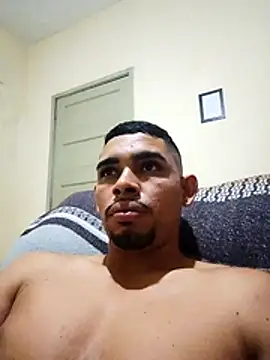 hugoafricano online show from March 8, 9:29 pm