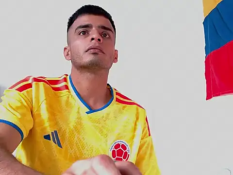 Snapshot of Bad_Boy_Carter69 chatting on April 1, 1:41 pm Bad Boy Carter69 online show from April 1, 1:41 pm