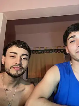 Lucasss2204 online show from March 17, 4:06 am