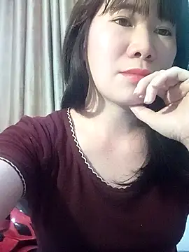 Bondgirl 9 online show from March 14, 7:52 pm