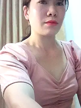 Bondgirl 9 online show from March 22, 9:18 pm