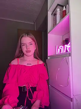 Snapshot of KayShaw chatting on March 6, 7:38 am KayShaw online show from March 6, 7:38 am