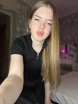 KayShaw online show from May 6, 6:19 am