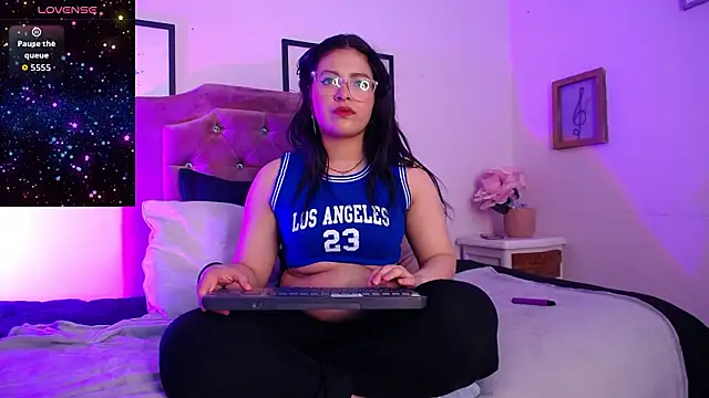 Snapshot of Keny_Williams chatting on March 12, 3:34 am Keny Williams online show from March 12, 3:34 am