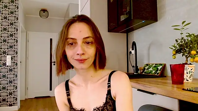 misssweet online show from May 19, 3:18 pm